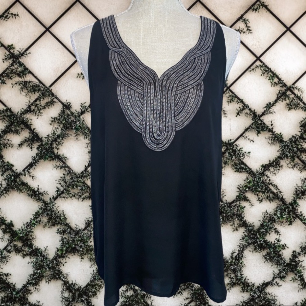 19 Cooper Jazz Embroidered Blouse